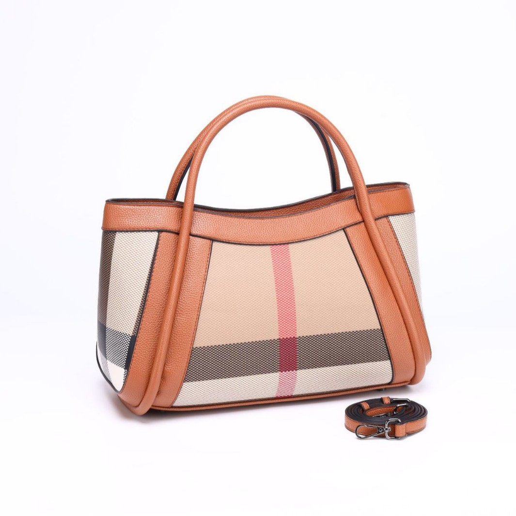Bolsa de Pañales de Diseño de  - Luxury Bags Must Have reseña y precio