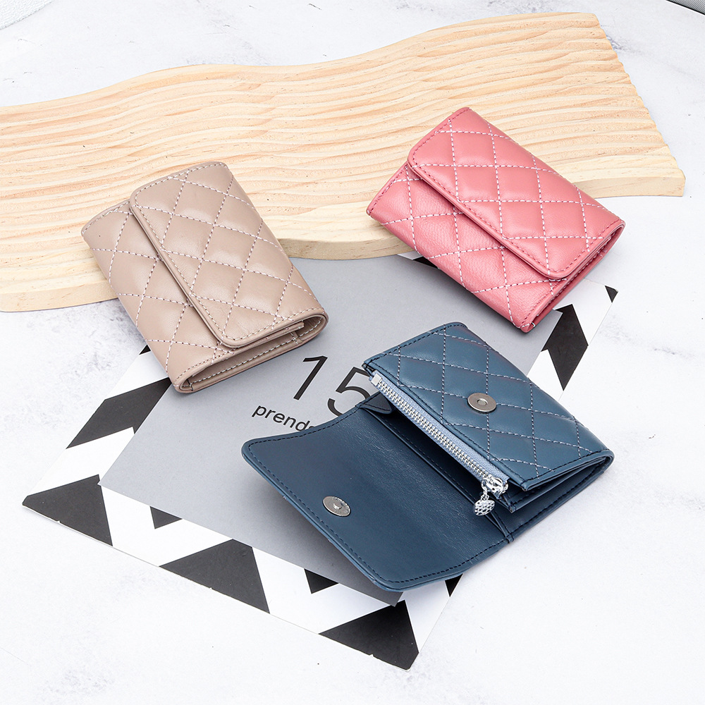 Tarjetero acolchado de piel de - Luxury Bags Names reseña y precio