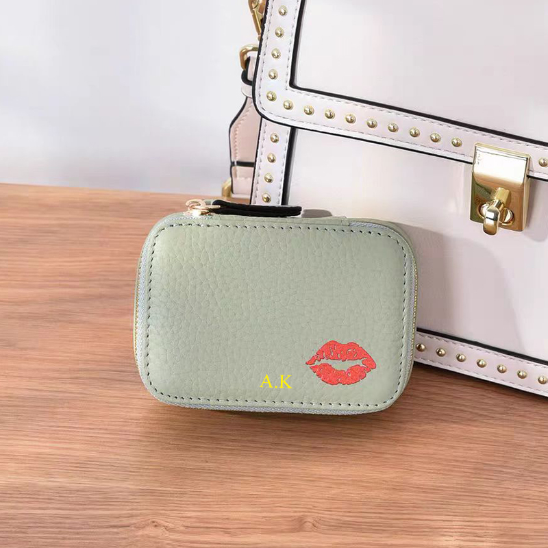 Caja de lápiz labial de piel d - Luxury Bags Names reseña y precio